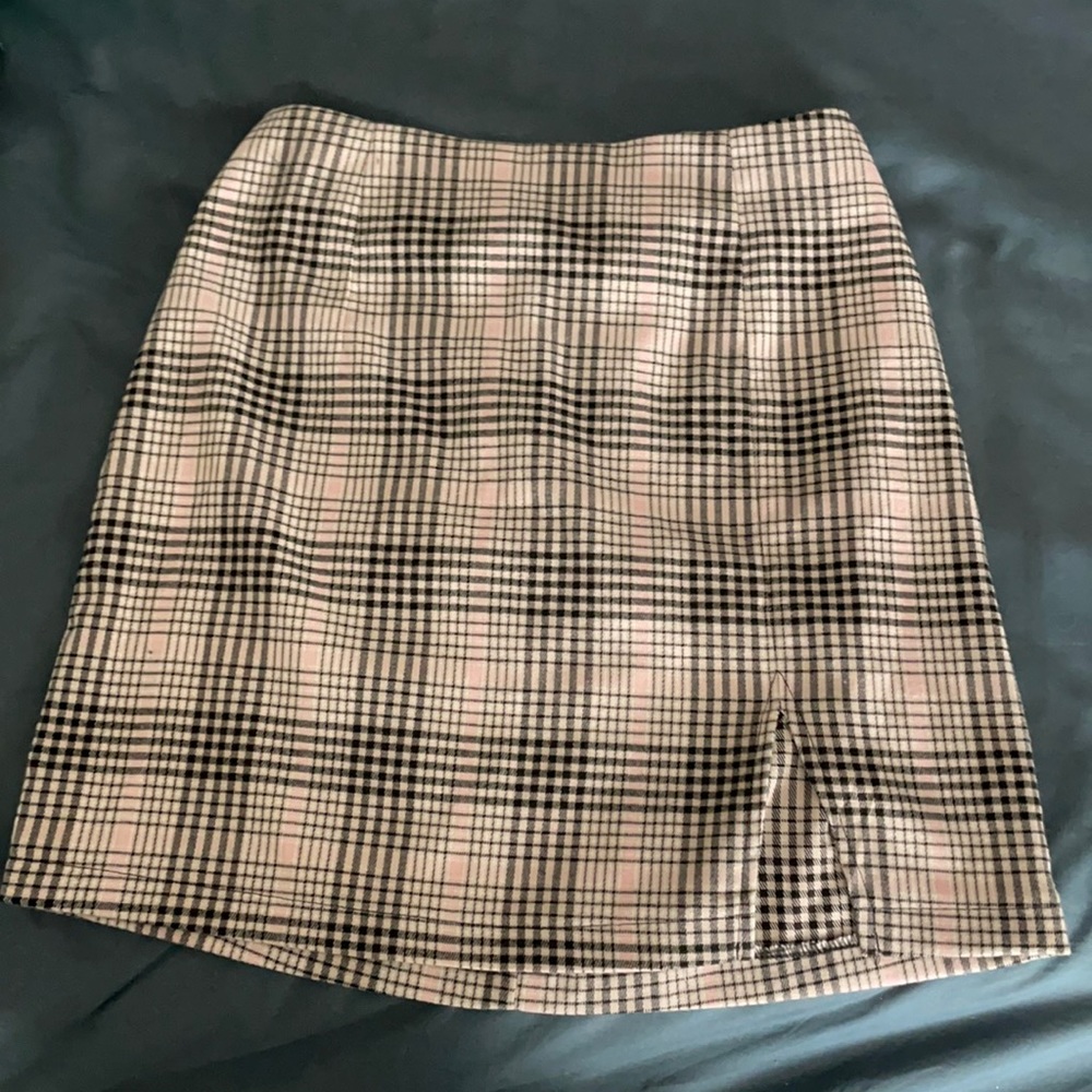 Plaid mini skirt